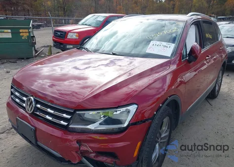 2020 Volkswagen Tiguan 2.0T Se/2.0T Se R-Line Black/2.0T Sel from USA, damaged, VIN 3VV2B7AXXLM080501